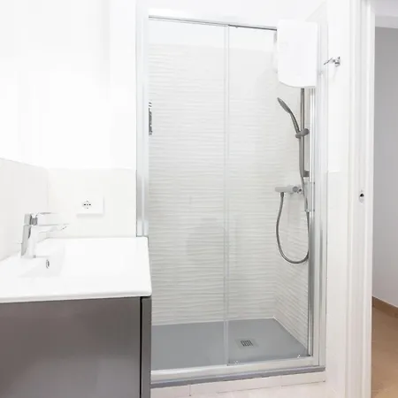 Irnerio Luxury In The Center By Synergy *